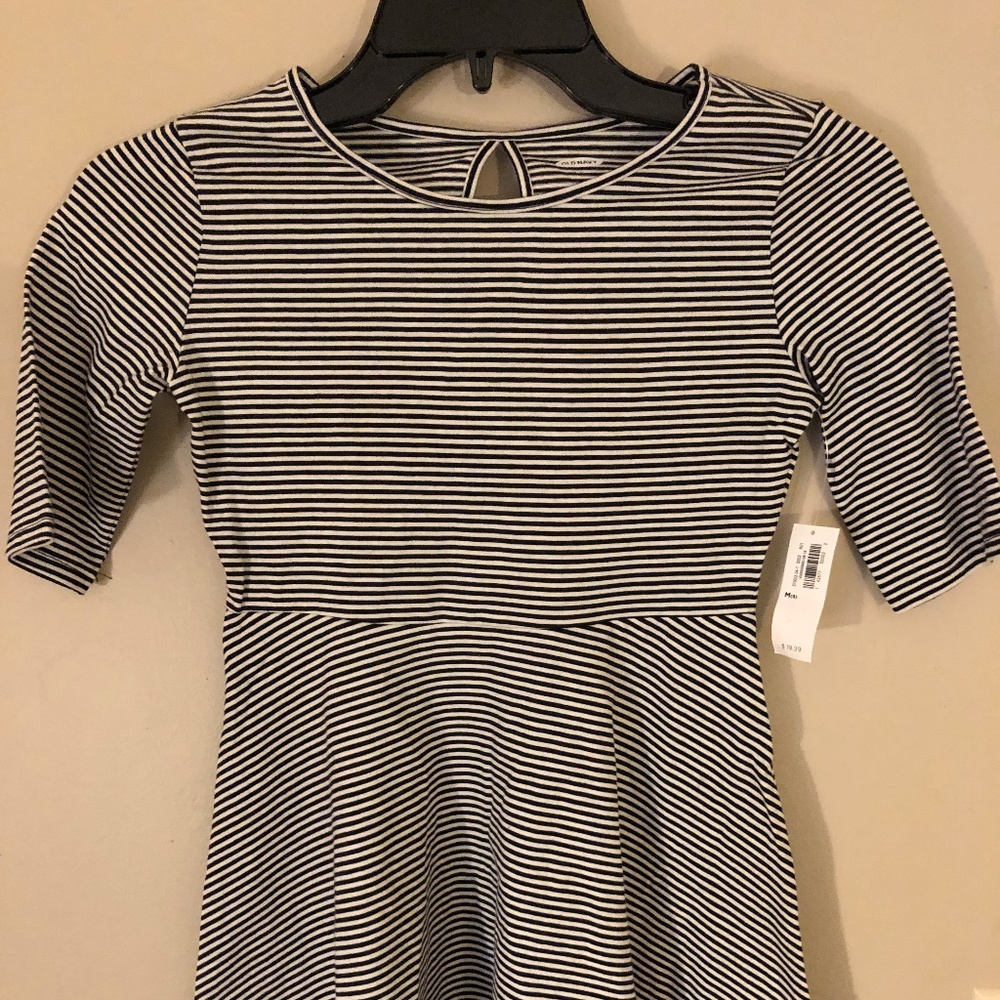 Girls Old Navy Striped A-Line Dress Size 8 (Med)